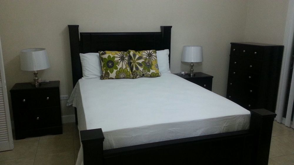 New Kingston Guest Apt At Sonoma Estate Buitenkant foto
